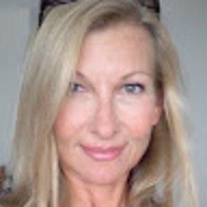 Meet your Posher, Janet